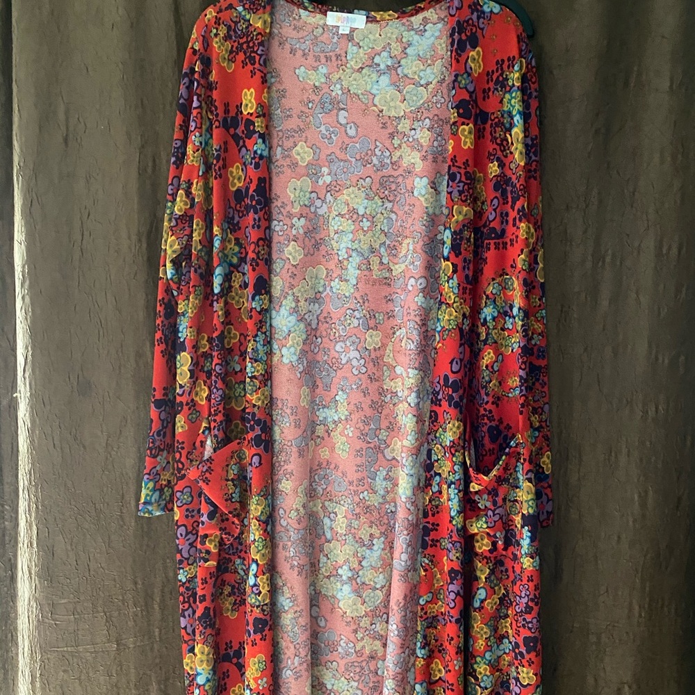 Long cardigan with pockets